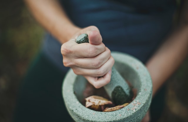 mortar and pestle