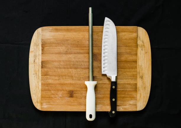 how to hone kitchen knives