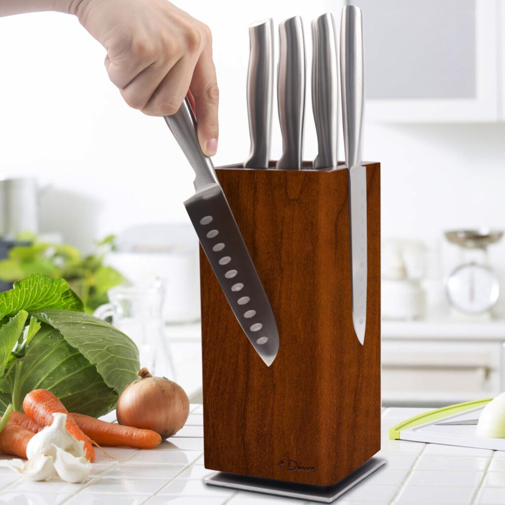 Why you need this 360 rotatable knife block